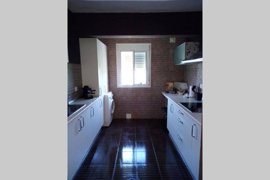 Sevilla ,Piso Completo En Buena Zona,Wifi Y Aparcamiento 外观 照片