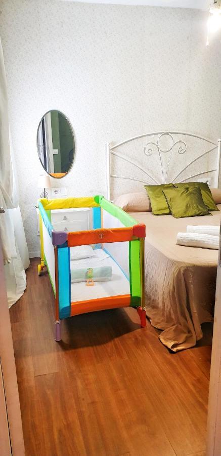 Sevilla ,Piso Completo En Buena Zona,Wifi Y Aparcamiento 外观 照片