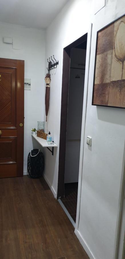 Sevilla ,Piso Completo En Buena Zona,Wifi Y Aparcamiento 外观 照片